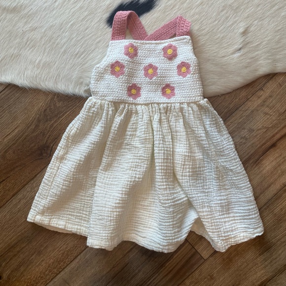 Kensie Girl Crochet floral bodice - Picture 1 of 7